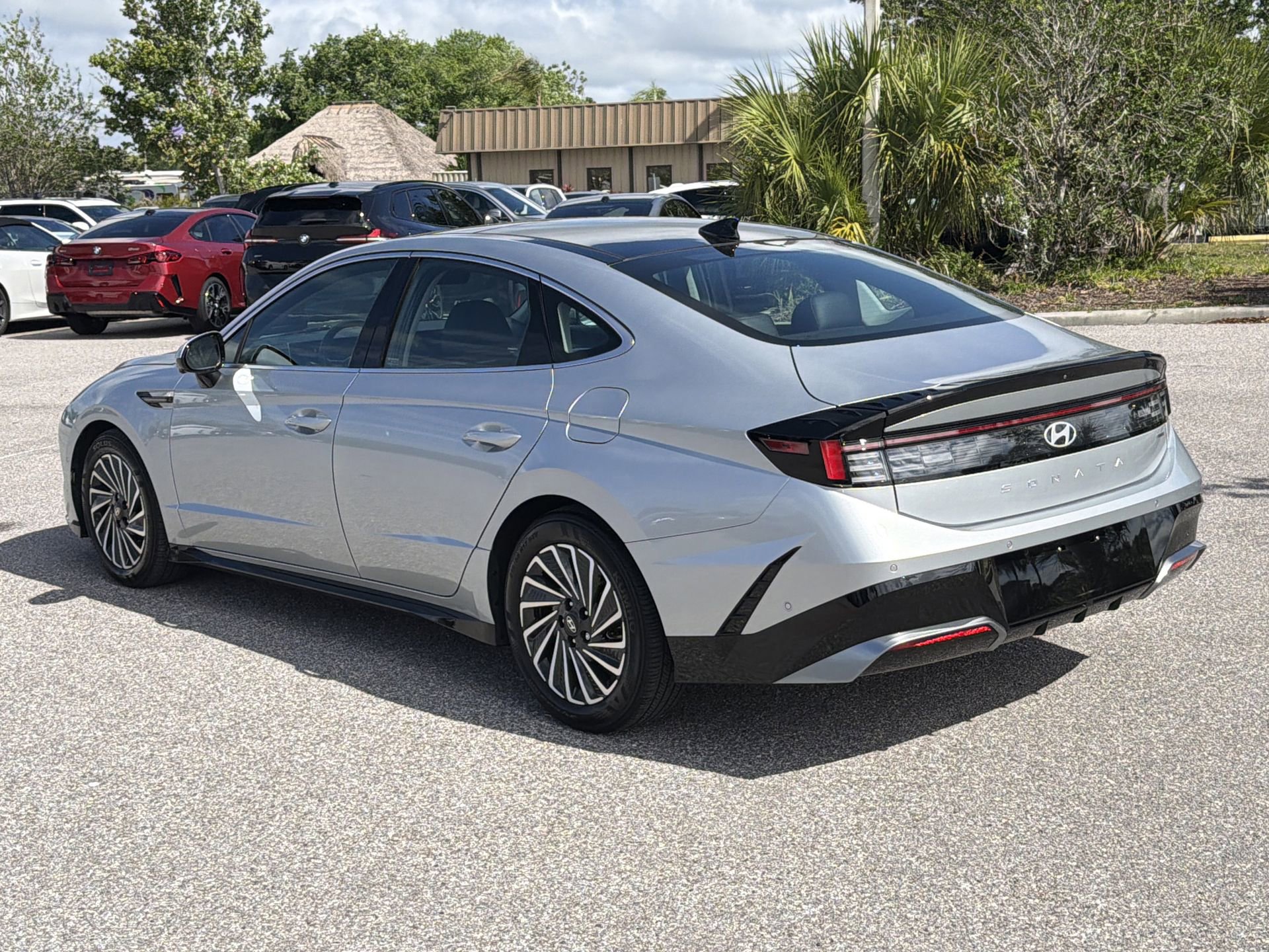 Used 2024 Hyundai Sonata Limited image 6