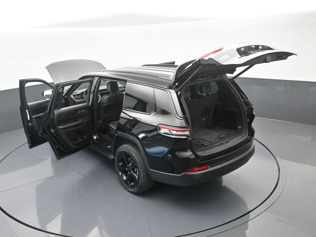 Used 2024 Jeep Grand Cherokee L Altitude image 69