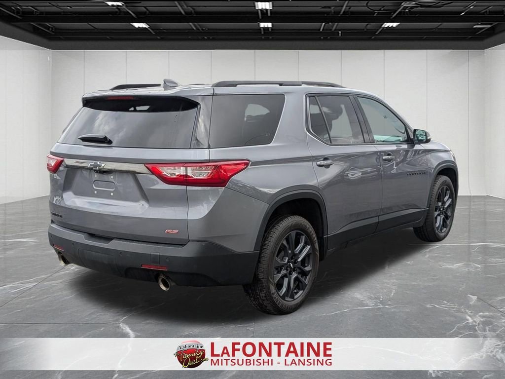 Used 2021 Chevrolet Traverse RS w/ LPO, Cargo Package FWD image 5