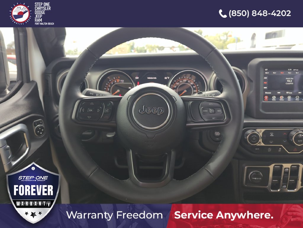 Used 2022 Jeep Wrangler Unlimited Sport AWD/4WD image 16