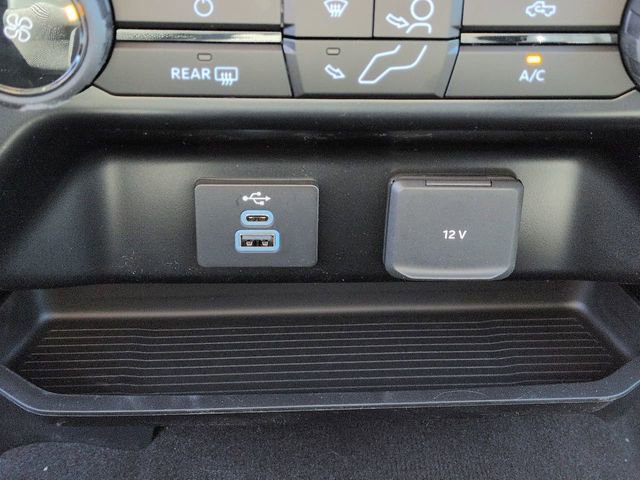 New 2026 Ford F250 XL w/ STX Appearance Package AWD/4WD image 23