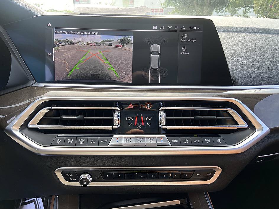 Used 2019 BMW X5 xDrive40i w/ M Sport Package AWD/4WD image 26