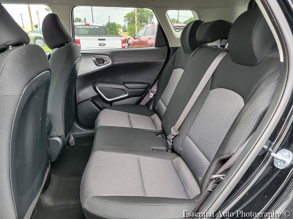 Used 2024 Kia Soul LX w/ Option Group 015 FWD image 11