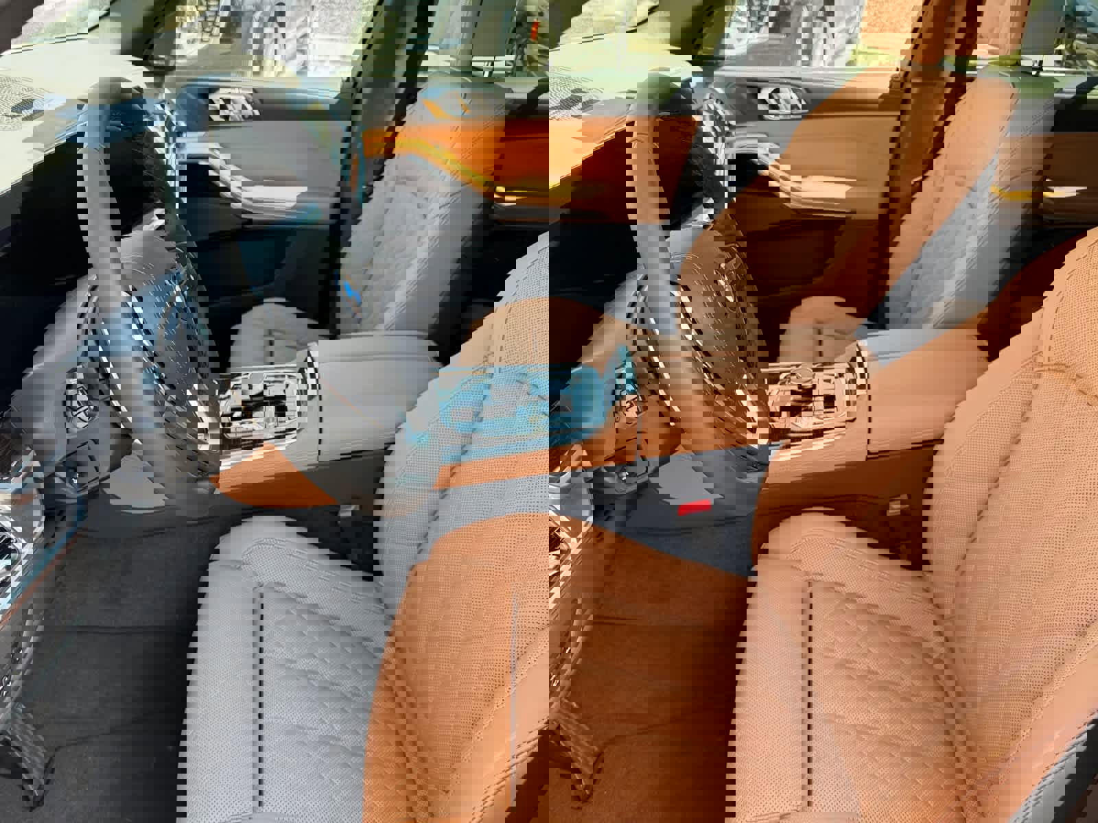 New 2026 BMW X5 xDrive50e image 12