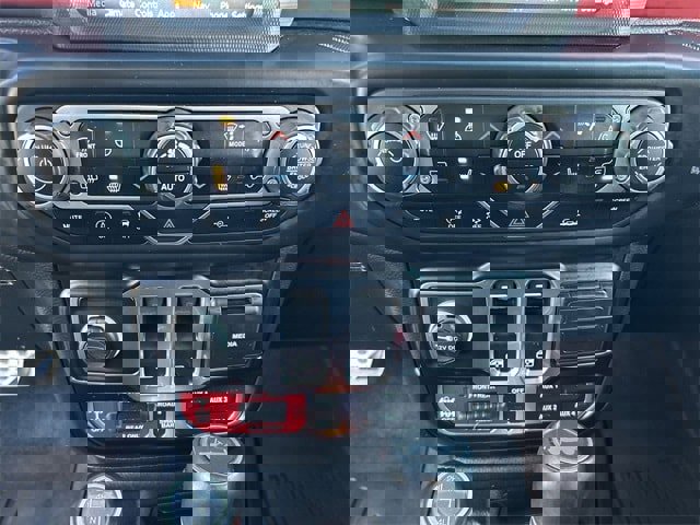 Certified 2022 Jeep Wrangler Rubicon w/ Steel Bumper Group image 21