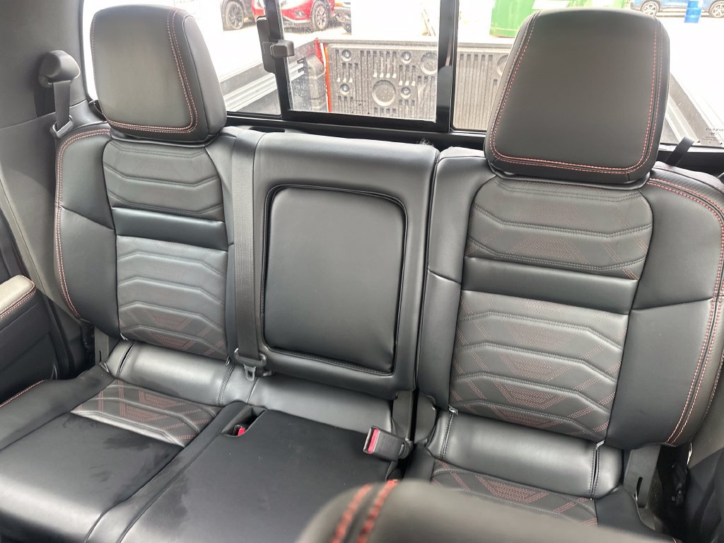Used 2025 Nissan Frontier PRO-4X w/ Pro Premium Package AWD/4WD image 52