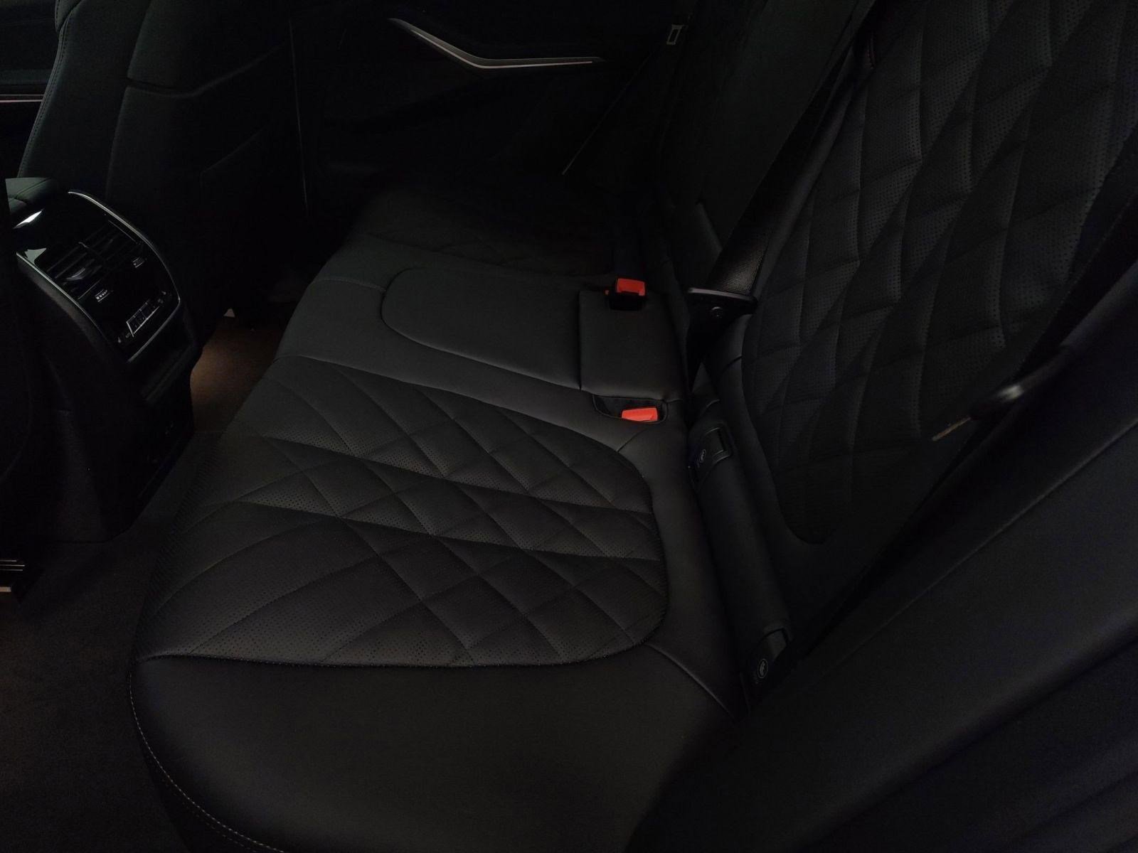 Used 2026 BMW X5 xDrive40i w/ M Sport Package image 23