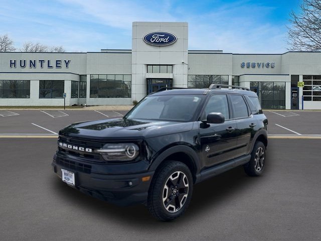 Used 2023 Ford Bronco Sport Outer Banks AWD/4WD image 1