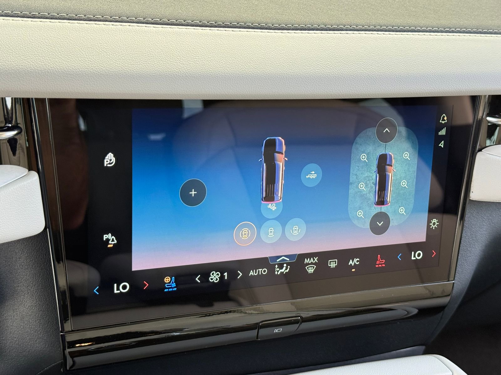 New 2026 Lincoln Navigator L Reserve image 32