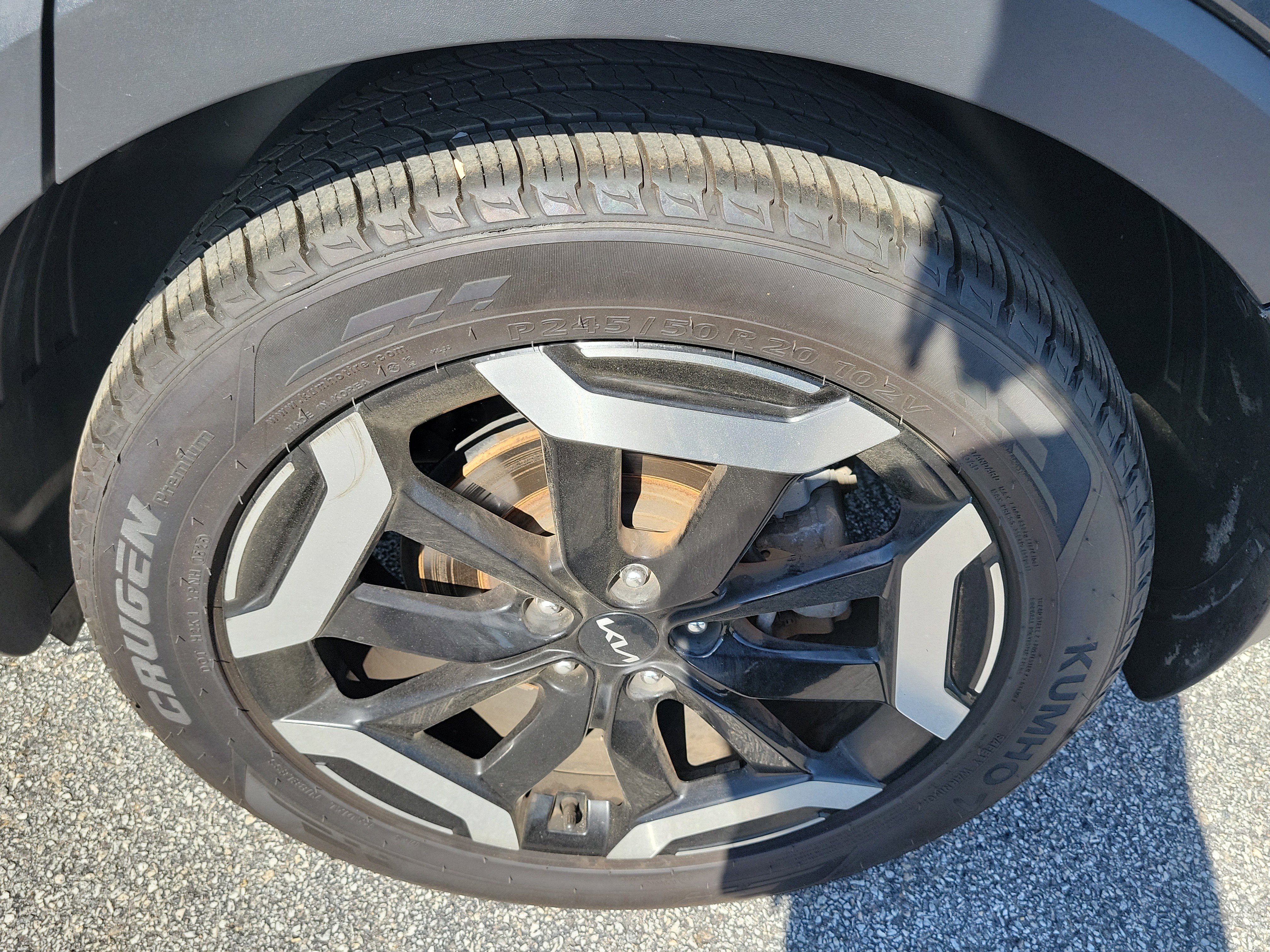 Used 2023 Kia Telluride S image 8