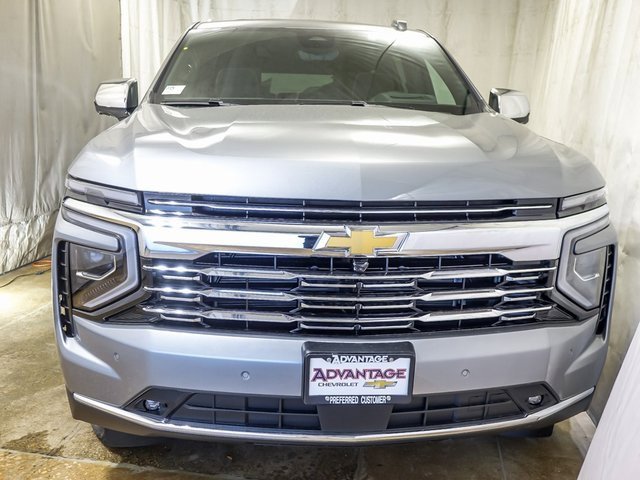 New 2026 Chevrolet Suburban Premier image 5