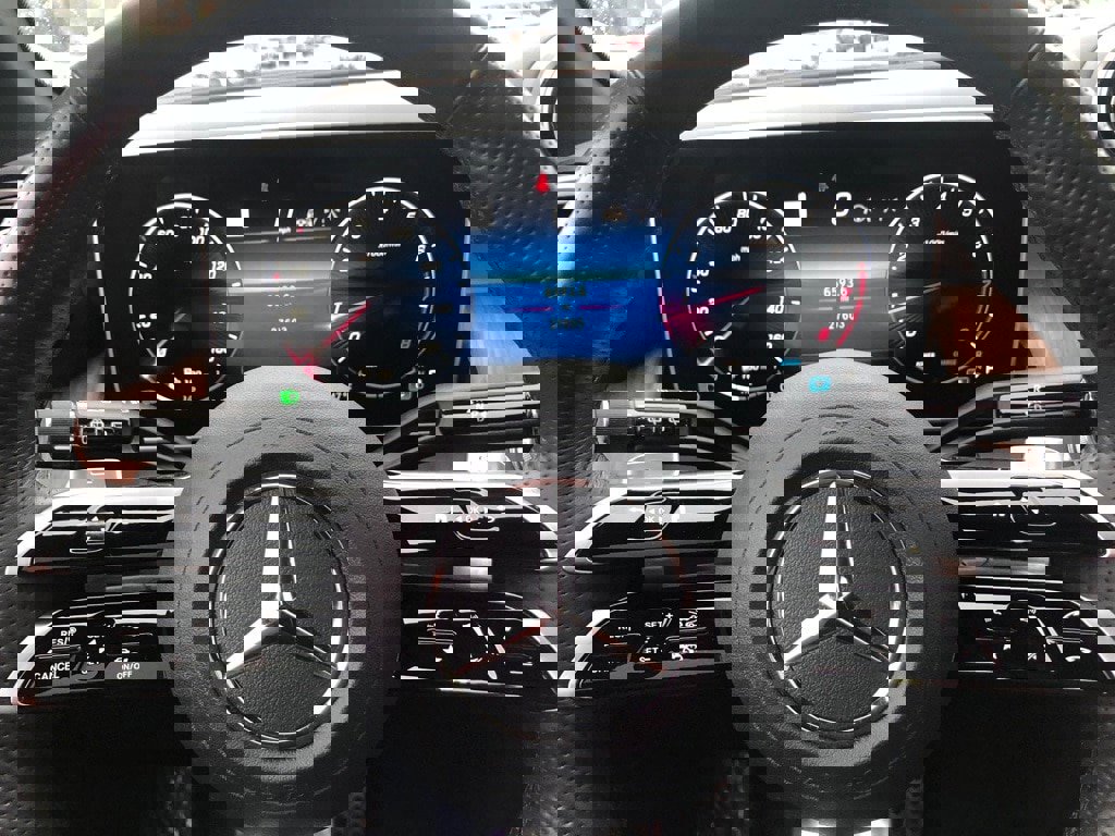 Certified 2023 Mercedes-Benz GLC 300 4MATIC image 21