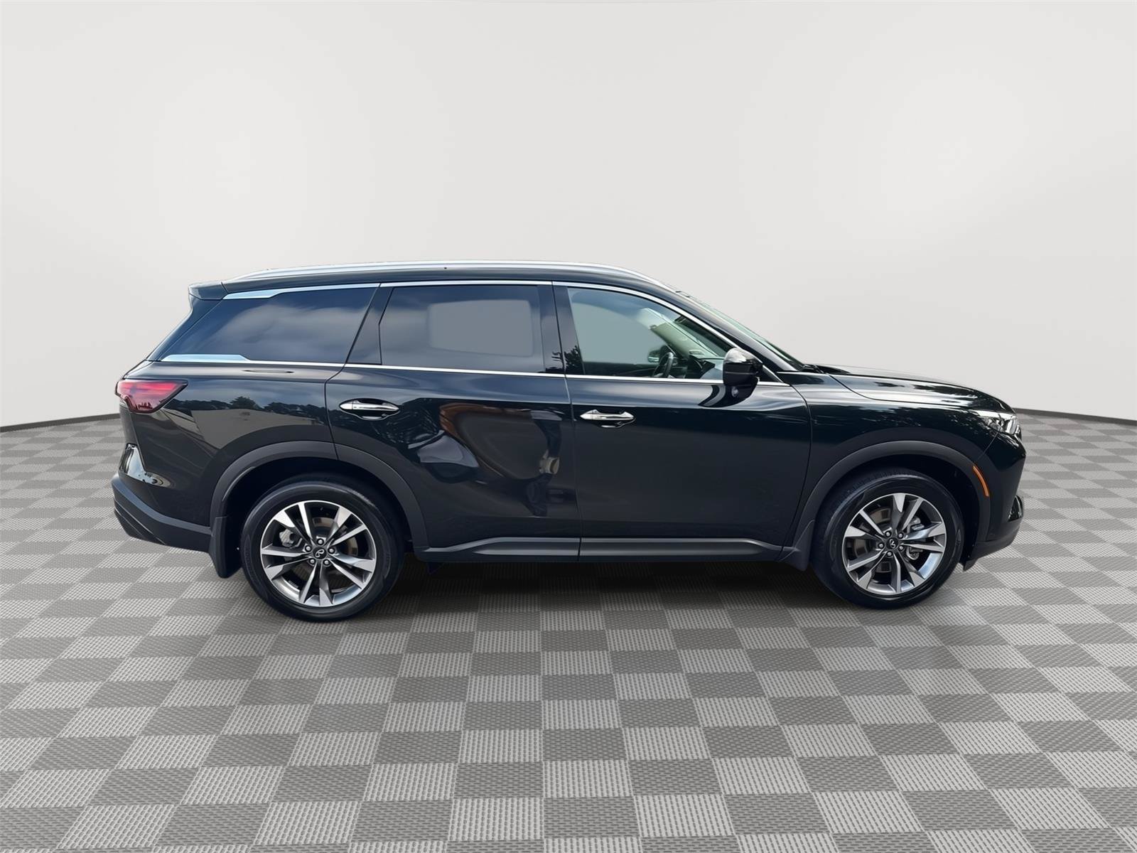 Used 2025 INFINITI QX60 Luxe FWD image 5