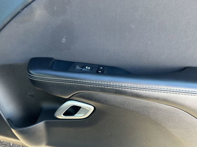 Used 2019 Dodge Challenger R/T w/ Driver Convenience Group RWD image 12