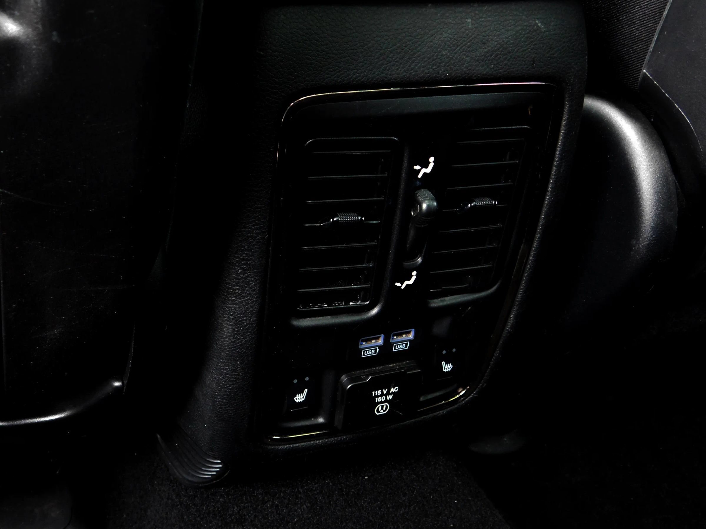 Used 2021 Jeep Grand Cherokee High Altitude AWD/4WD image 15