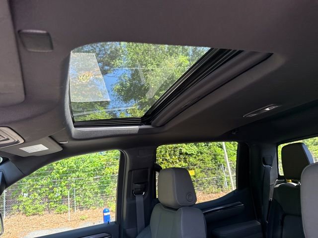 Used 2024 Chevrolet Silverado 1500 ZR2 w/ Technology Package image 39