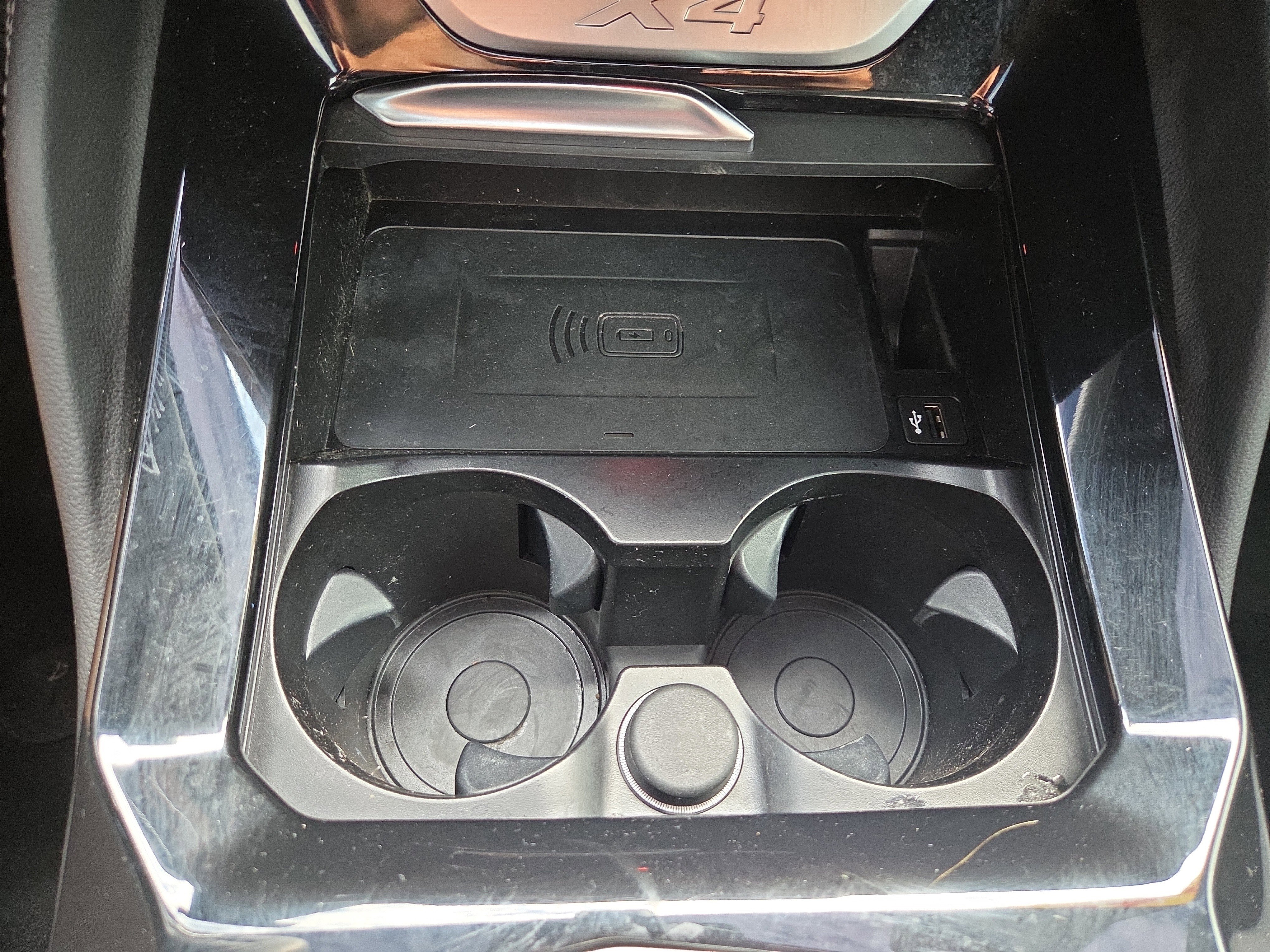 Used 2024 BMW X4 xDrive30i w/ Premium Package image 14