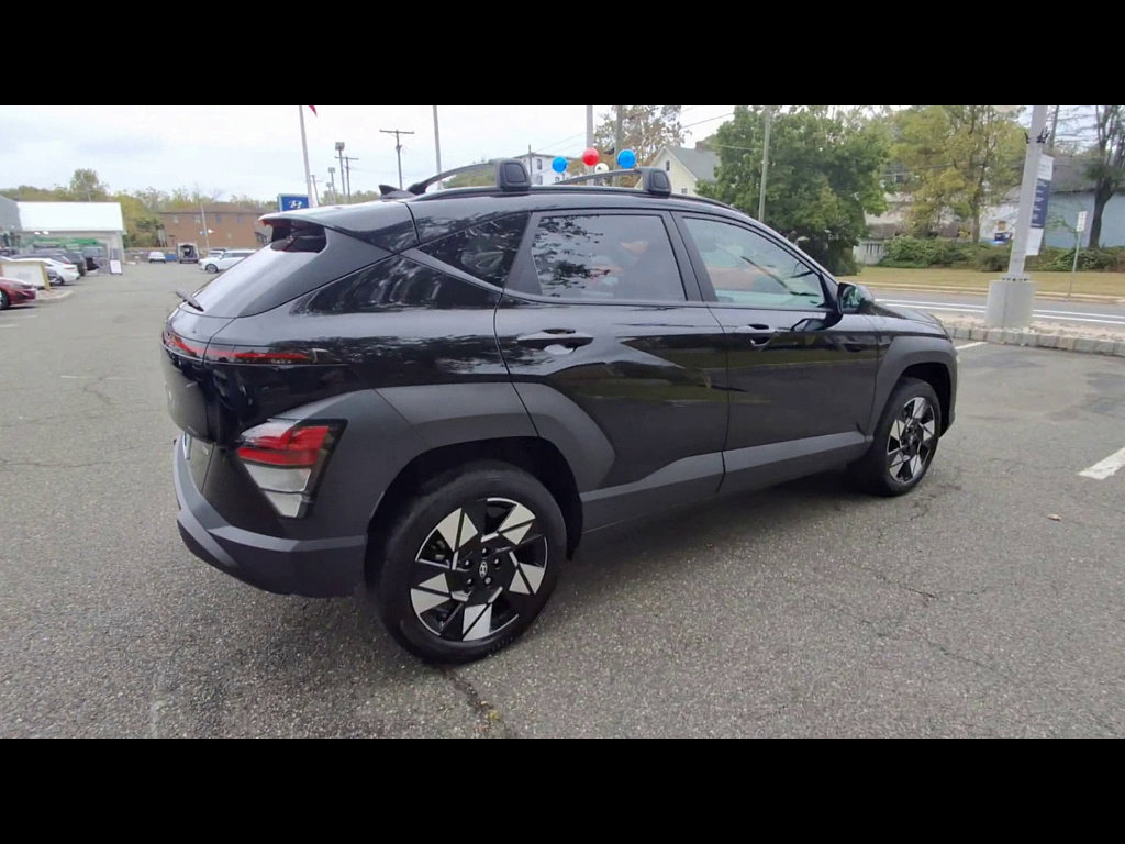 Used 2024 Hyundai Kona SEL w/ Convenience Package image 8