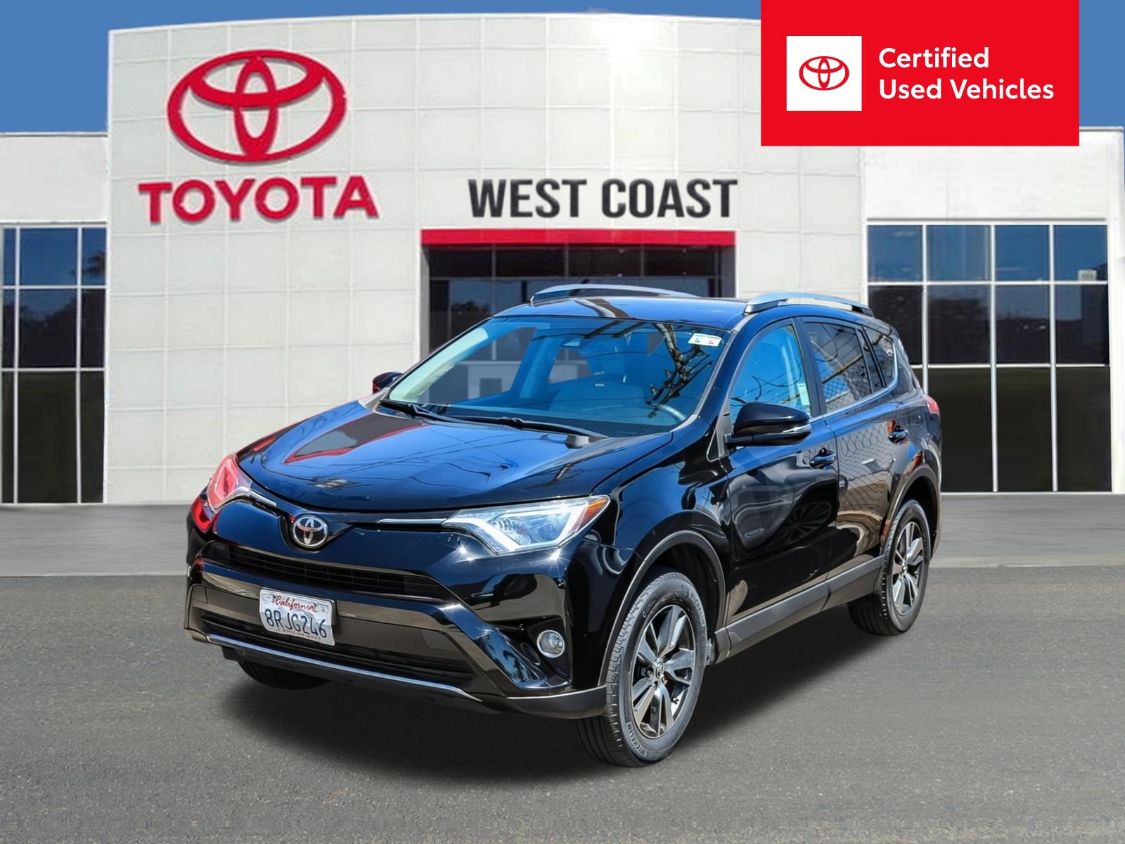 Used 2017 Toyota RAV4 XLE w/ Carpet Mat Package