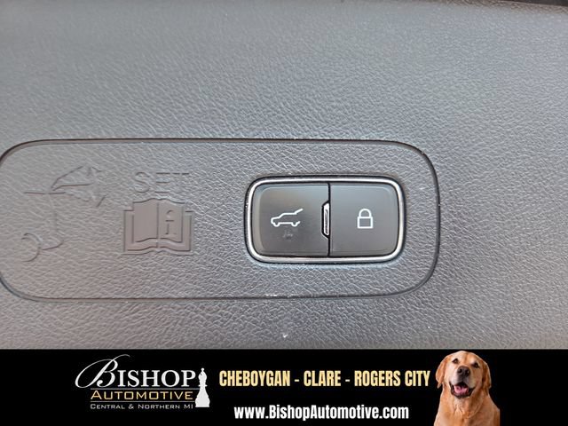 Used 2023 Lincoln Aviator Reserve w/ Equipment Group 201A AWD/4WD image 25