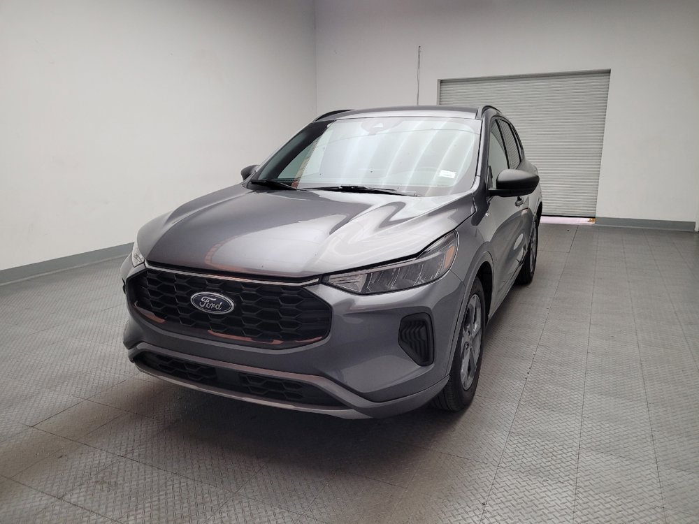 Used 2023 Ford Escape ST-Line w/ Cold Weather Package image 15