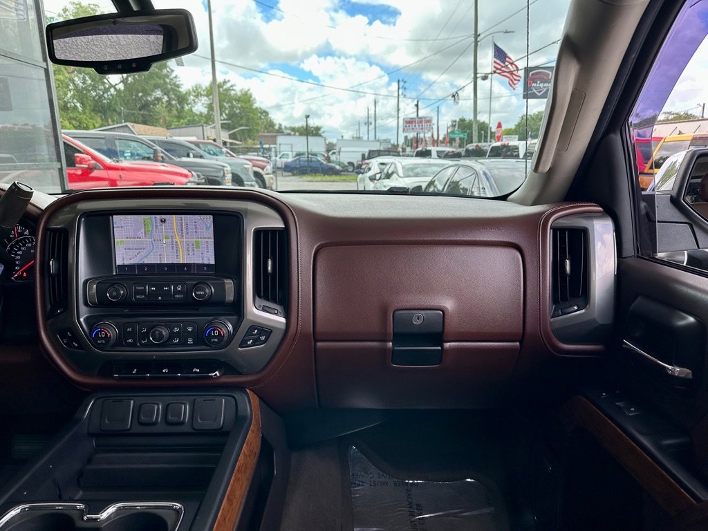 Used 2014 Chevrolet Silverado 1500 High Country AWD/4WD image 31