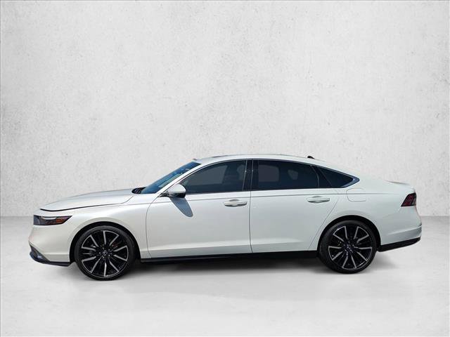 Used 2023 Honda Accord Touring image 4