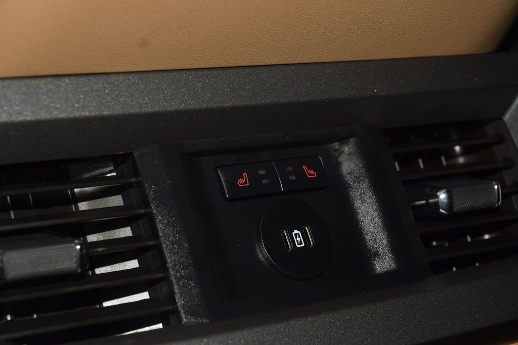 Used 2023 Ford F250 Lariat w/ Lariat Ultimate Package image 41