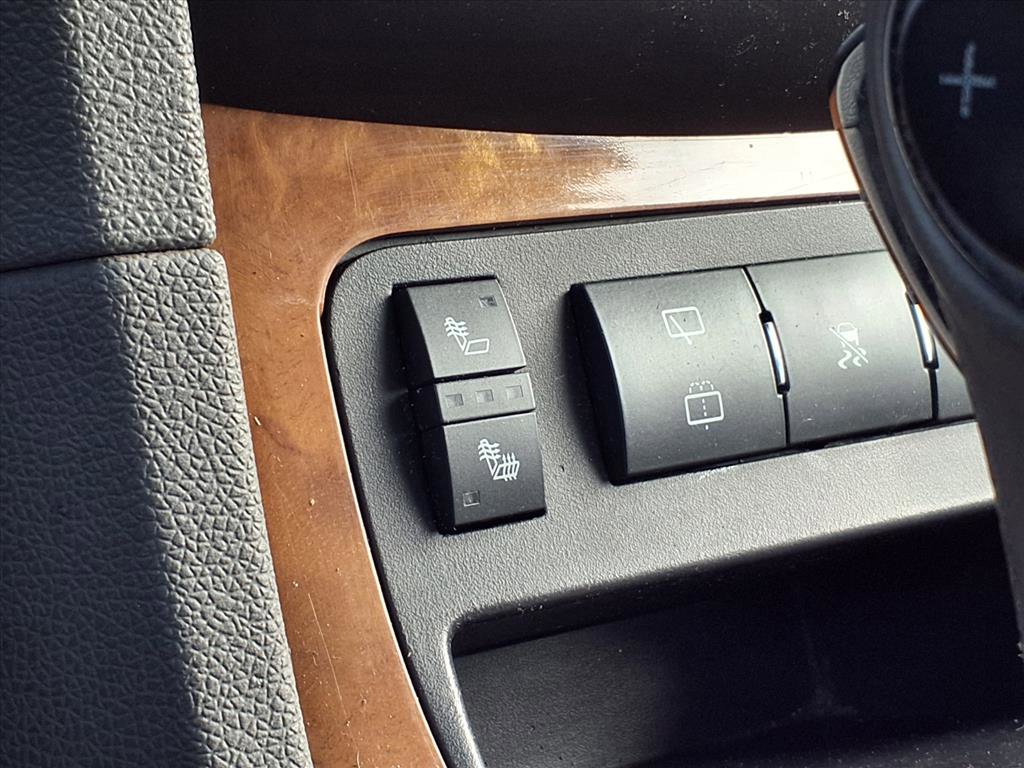 Used 2011 Buick Enclave CXL w/ LPO, Cargo Convenience Pkg image 5