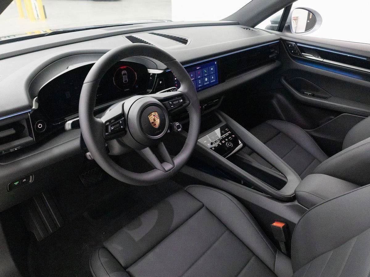 New 2025 Porsche Macan Electric image 69