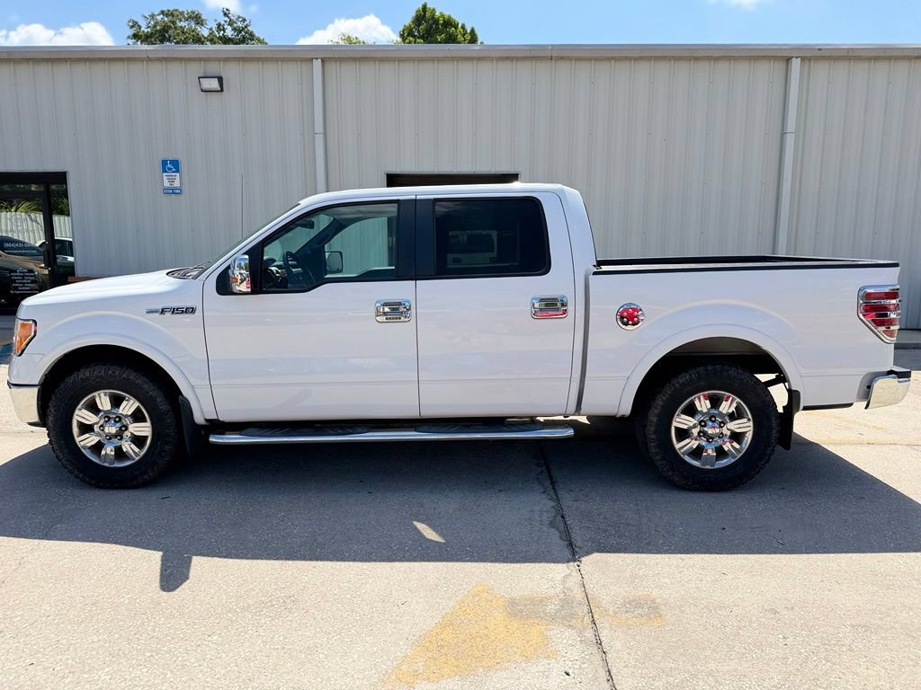 Used 2010 Ford F150 Lariat RWD image 2