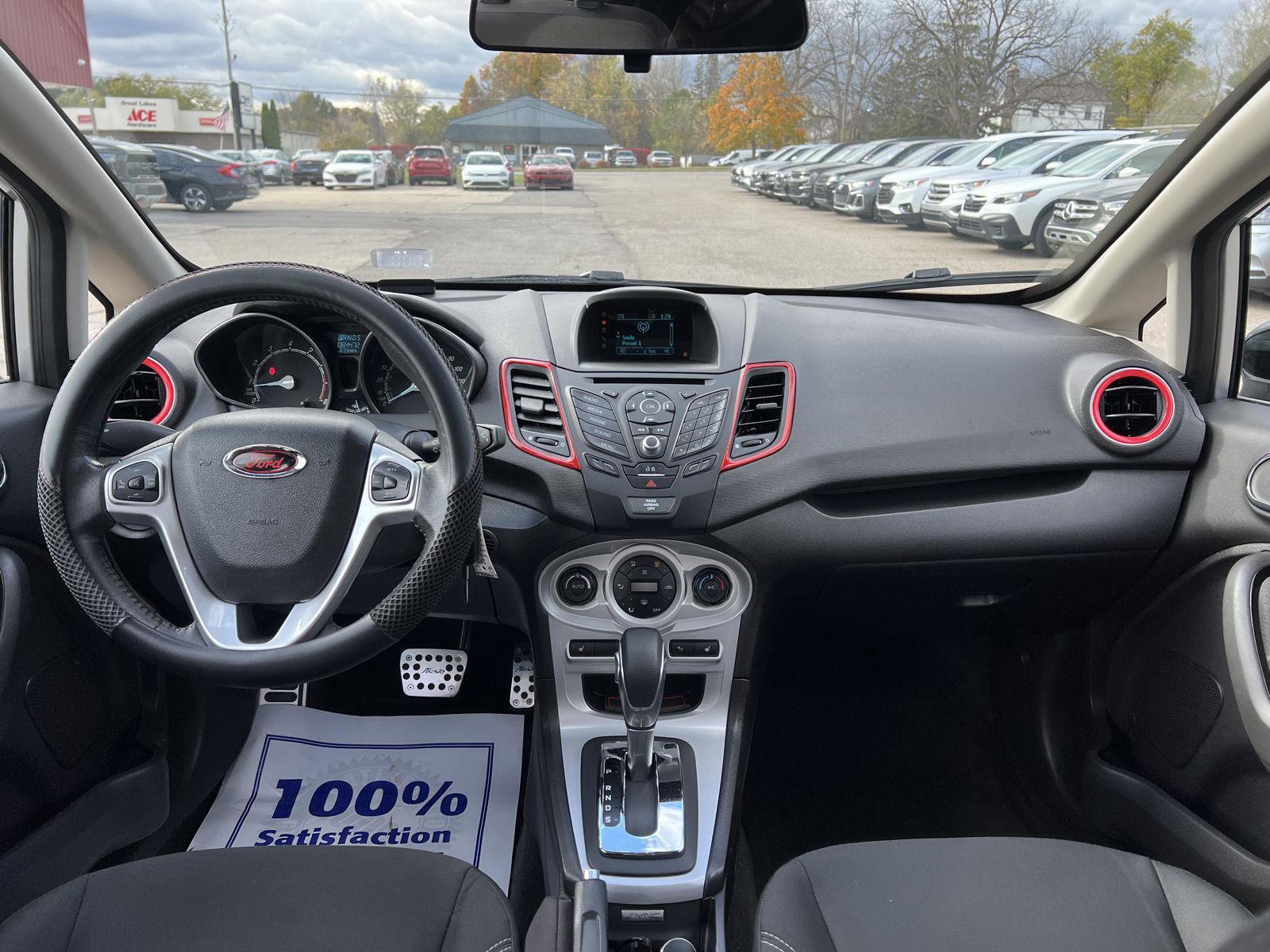 Used 2016 Ford Fiesta SE w/ SE Black Package image 18