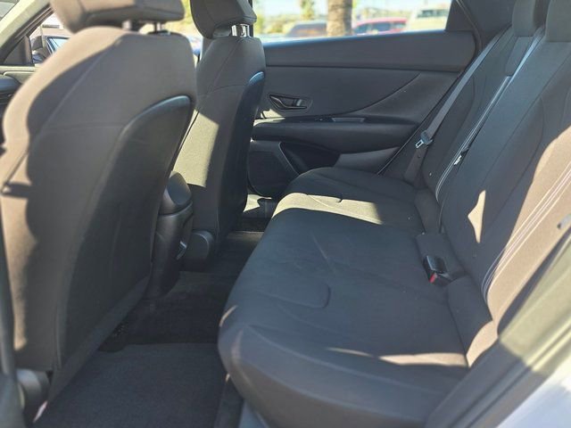 Certified 2025 Hyundai Elantra Sport image 13