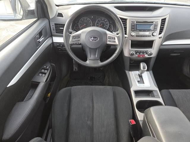 Used 2013 Subaru Outback 2.5i image 27