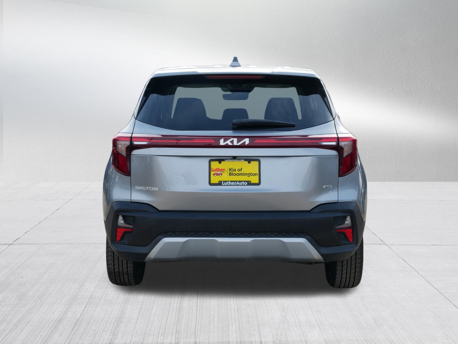 Certified 2024 Kia Seltos LX image 6