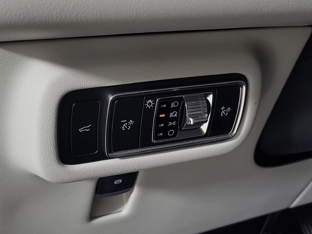 New 2026 Lincoln Nautilus Reserve w/ Jet Appearance Package AWD/4WD image 21