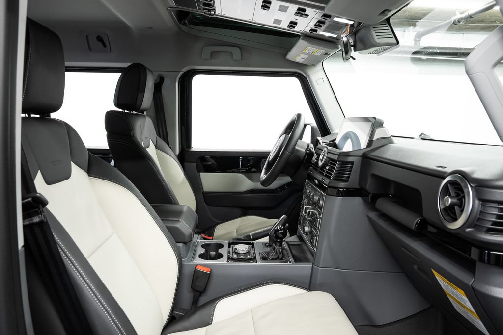 Used 2025 INEOS Grenadier Station Wagon AWD/4WD image 34