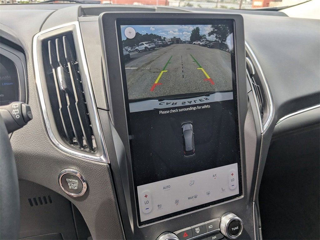 Used 2024 Ford Edge Titanium image 26