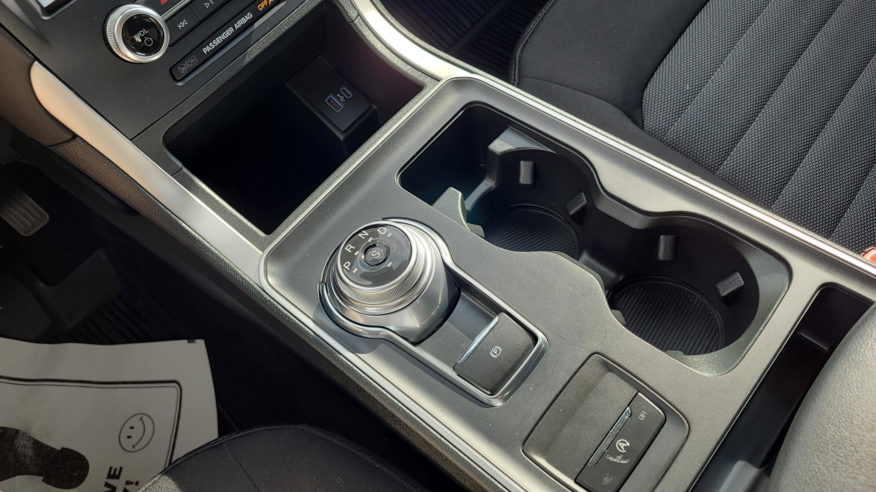 Used 2024 Ford Edge SE image 22