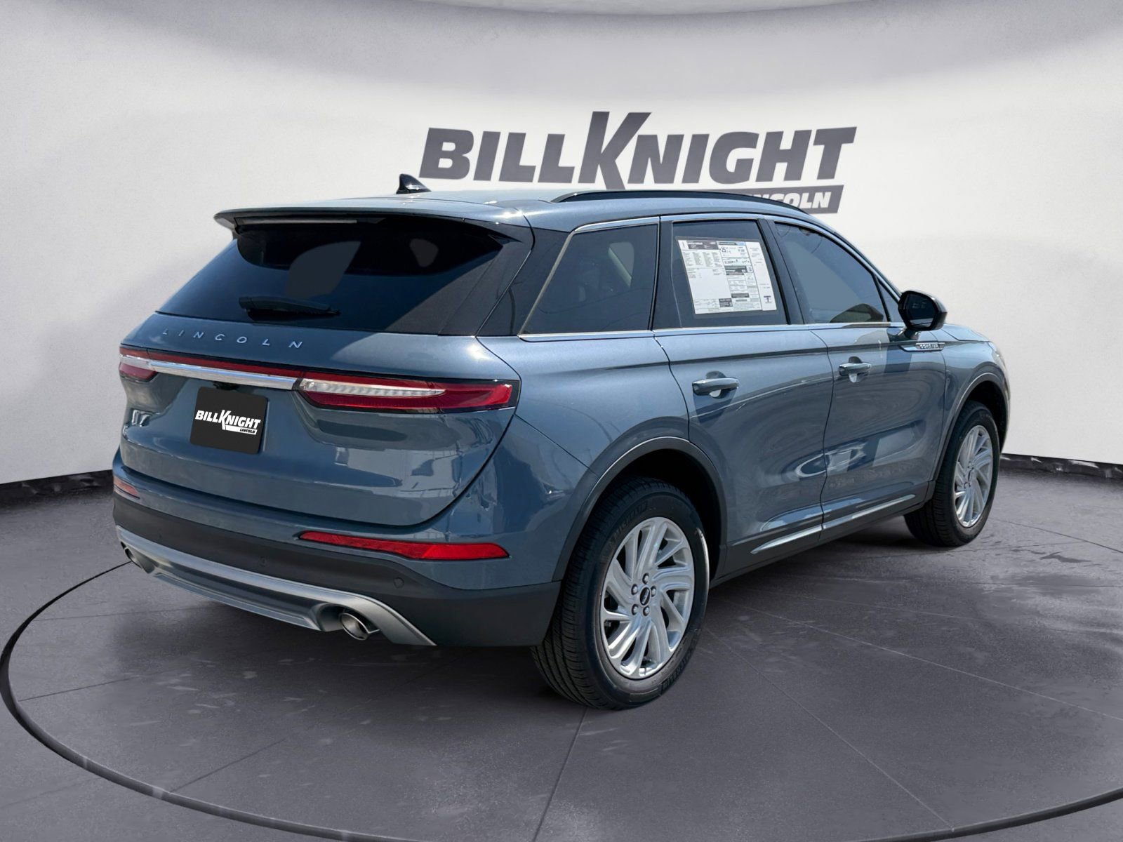 New 2026 Lincoln Corsair Premiere image 5