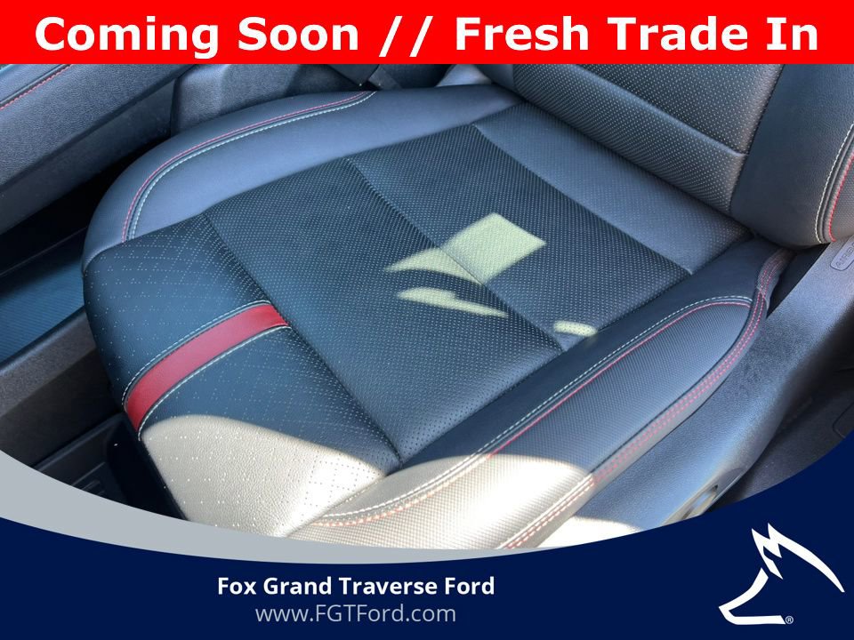 Used 2024 Chevrolet Traverse RS w/ LPO, Floor Liner Package AWD/4WD image 12
