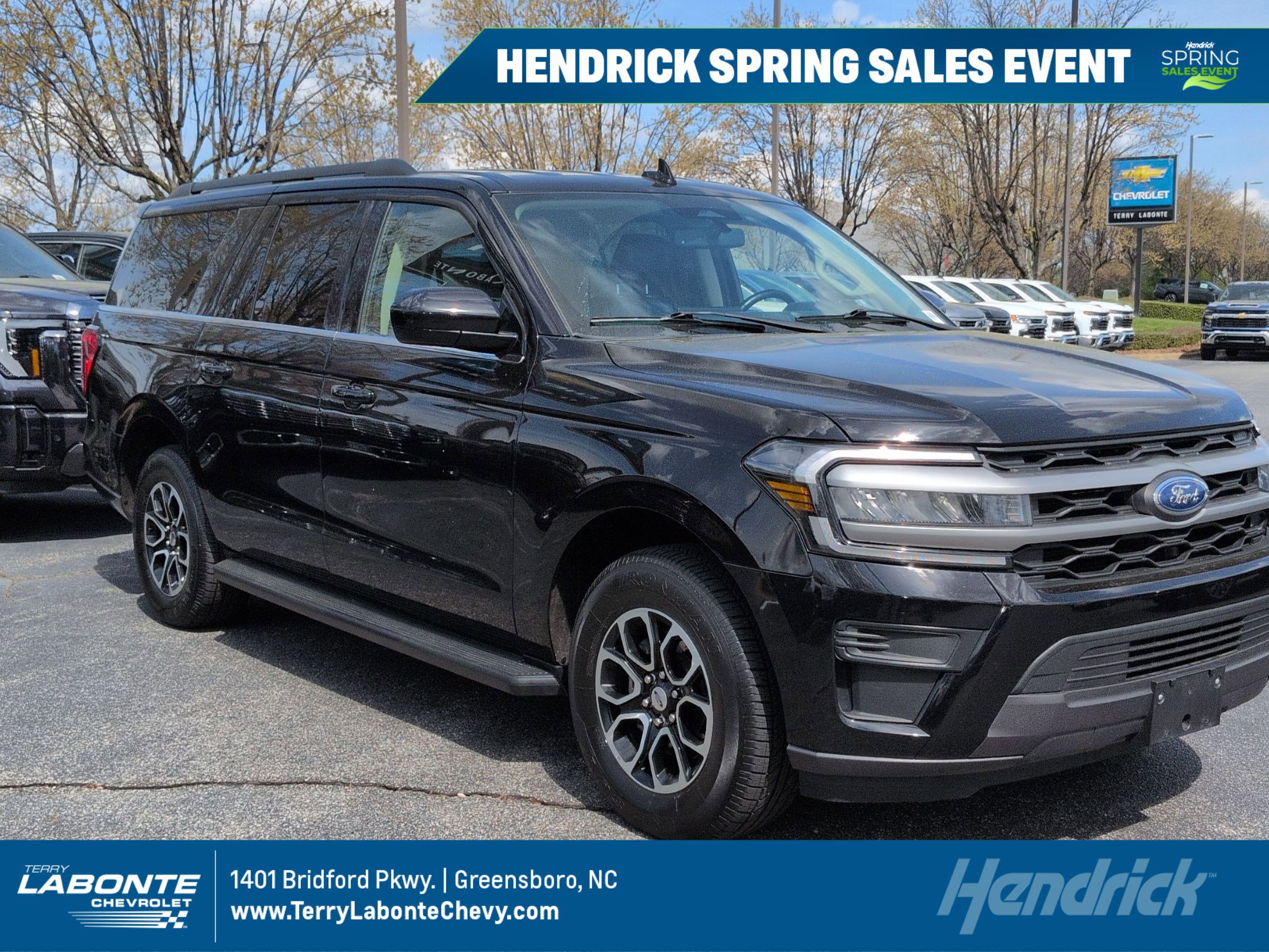 Used 2024 Ford Expedition Max XLT image 1