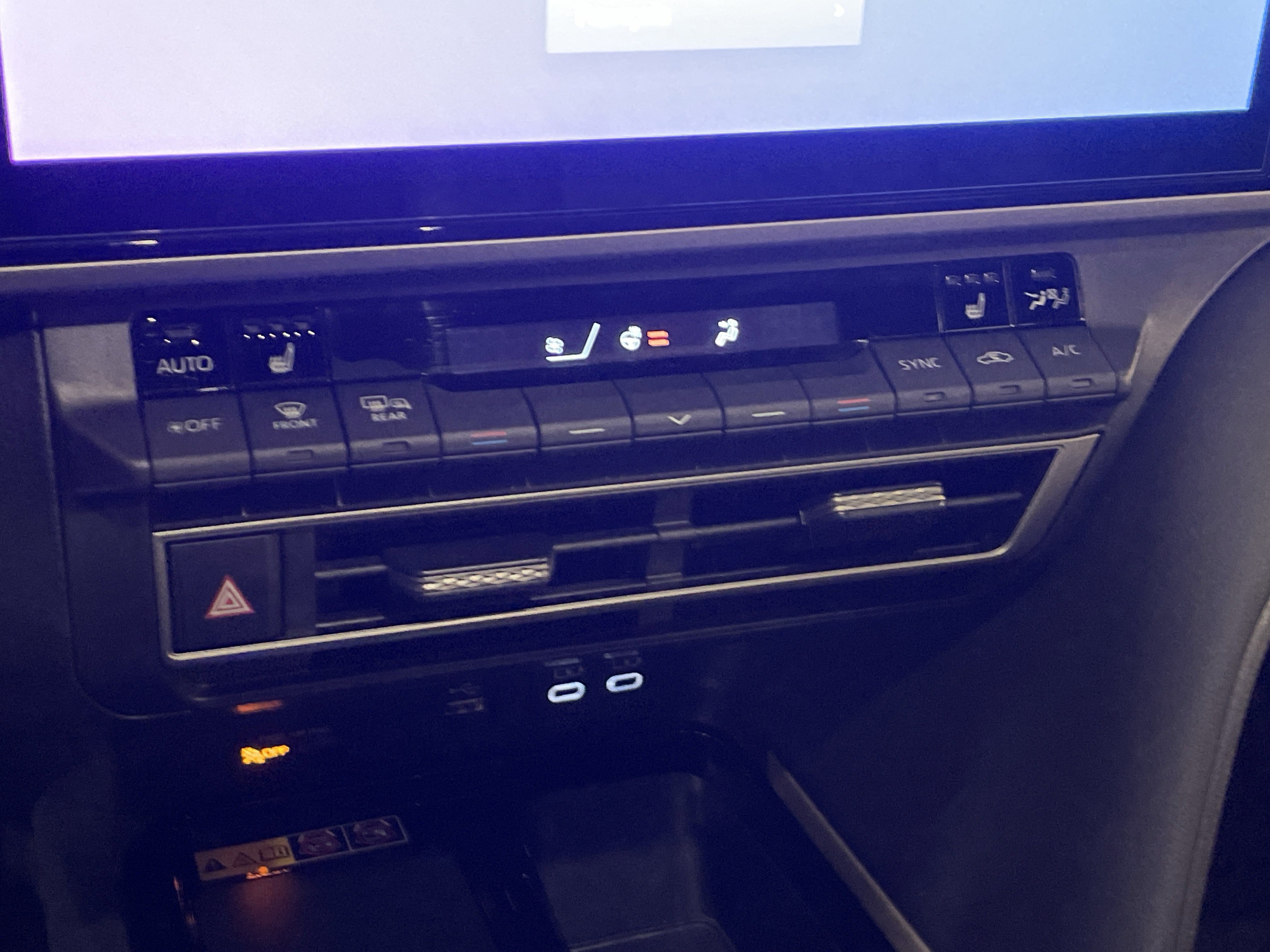 Used 2025 Toyota Camry XSE image 24