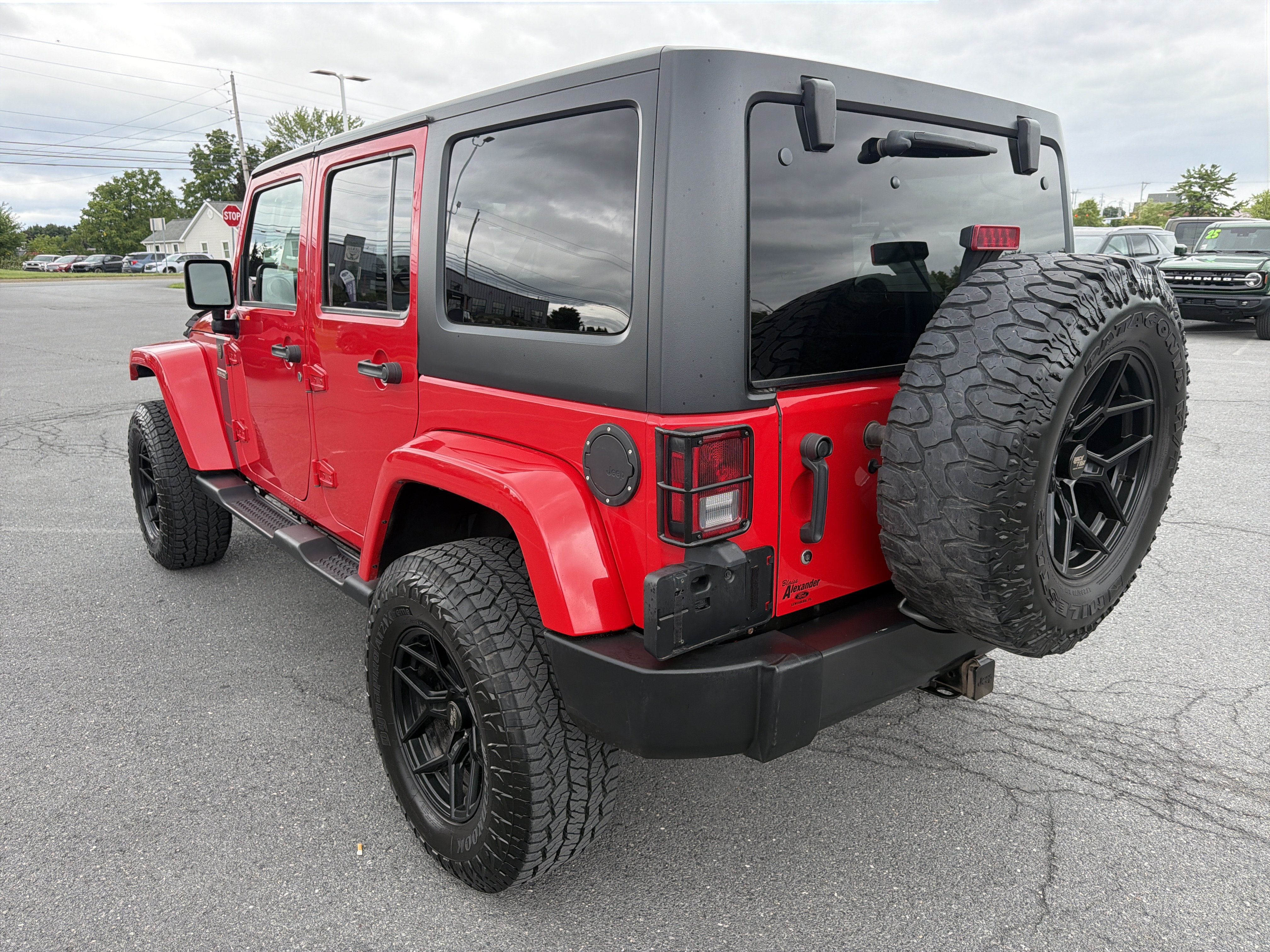Used 2017 Jeep Wrangler Unlimited Sport AWD/4WD image 6