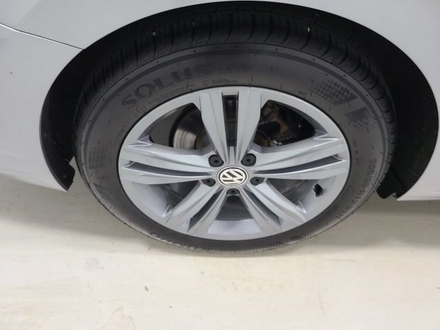Used 2021 Volkswagen Jetta R-Line FWD image 39