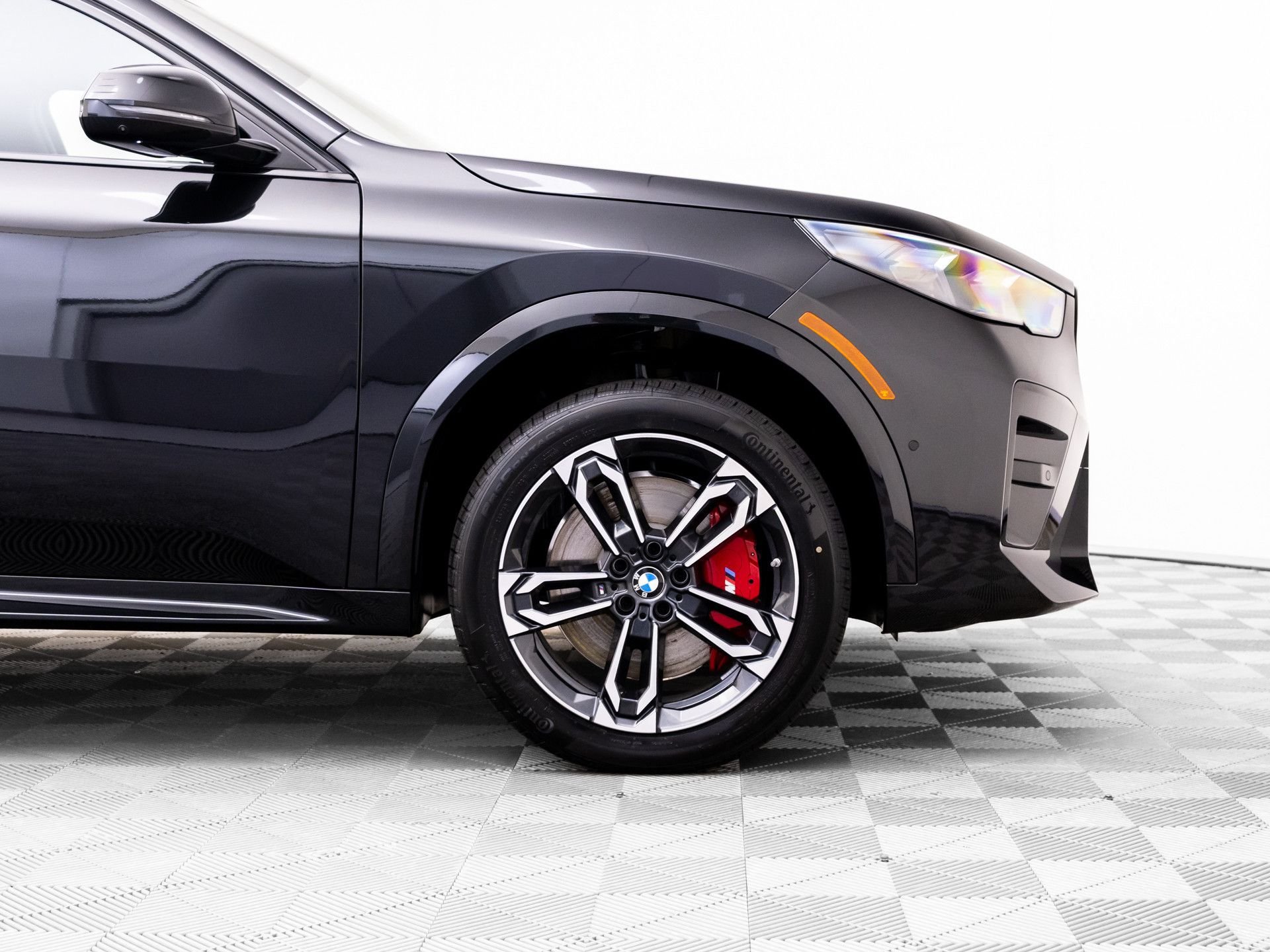 New 2026 BMW X2 xDrive28i w/ Technology Package AWD/4WD image 29