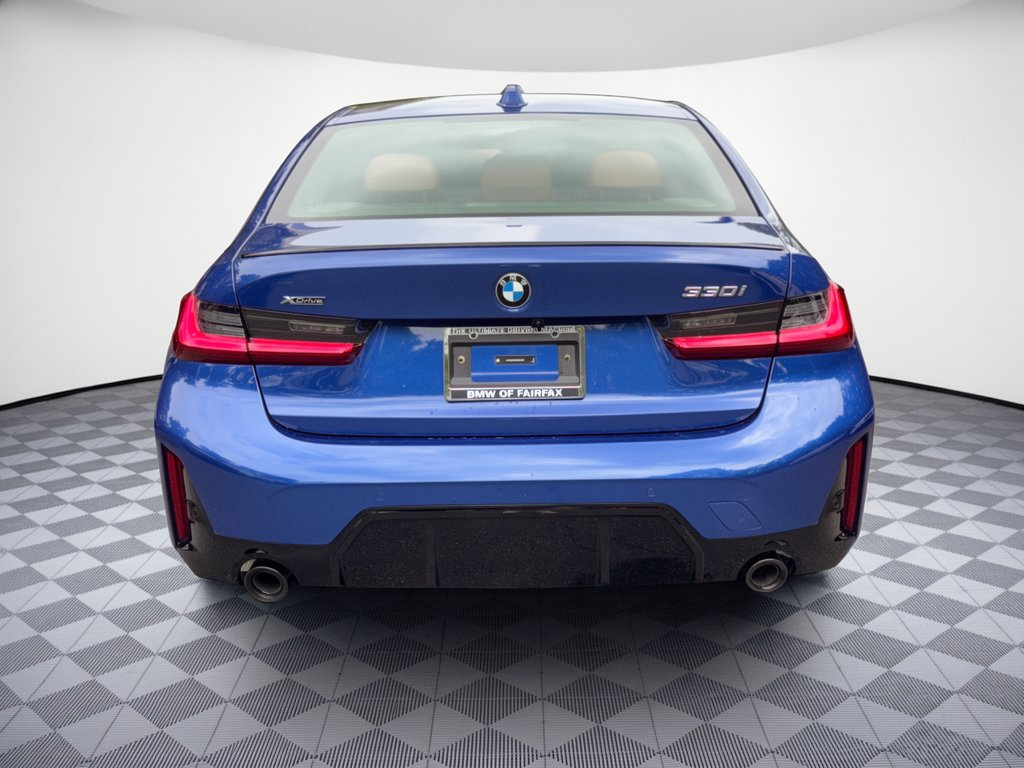New 2026 BMW 330i xDrive Sedan w/ M Sport Package AWD/4WD image 11