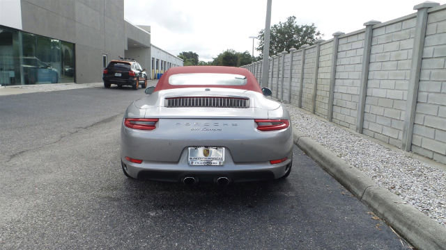 Certified 2017 Porsche 911 Carrera image 5
