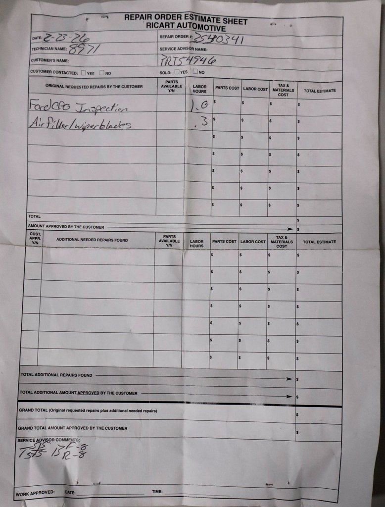 Certified 2024 Ford Escape SE w/ PHEV Premium Package image 6