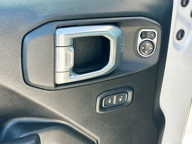 Used 2024 Jeep Wrangler Sport S image 17